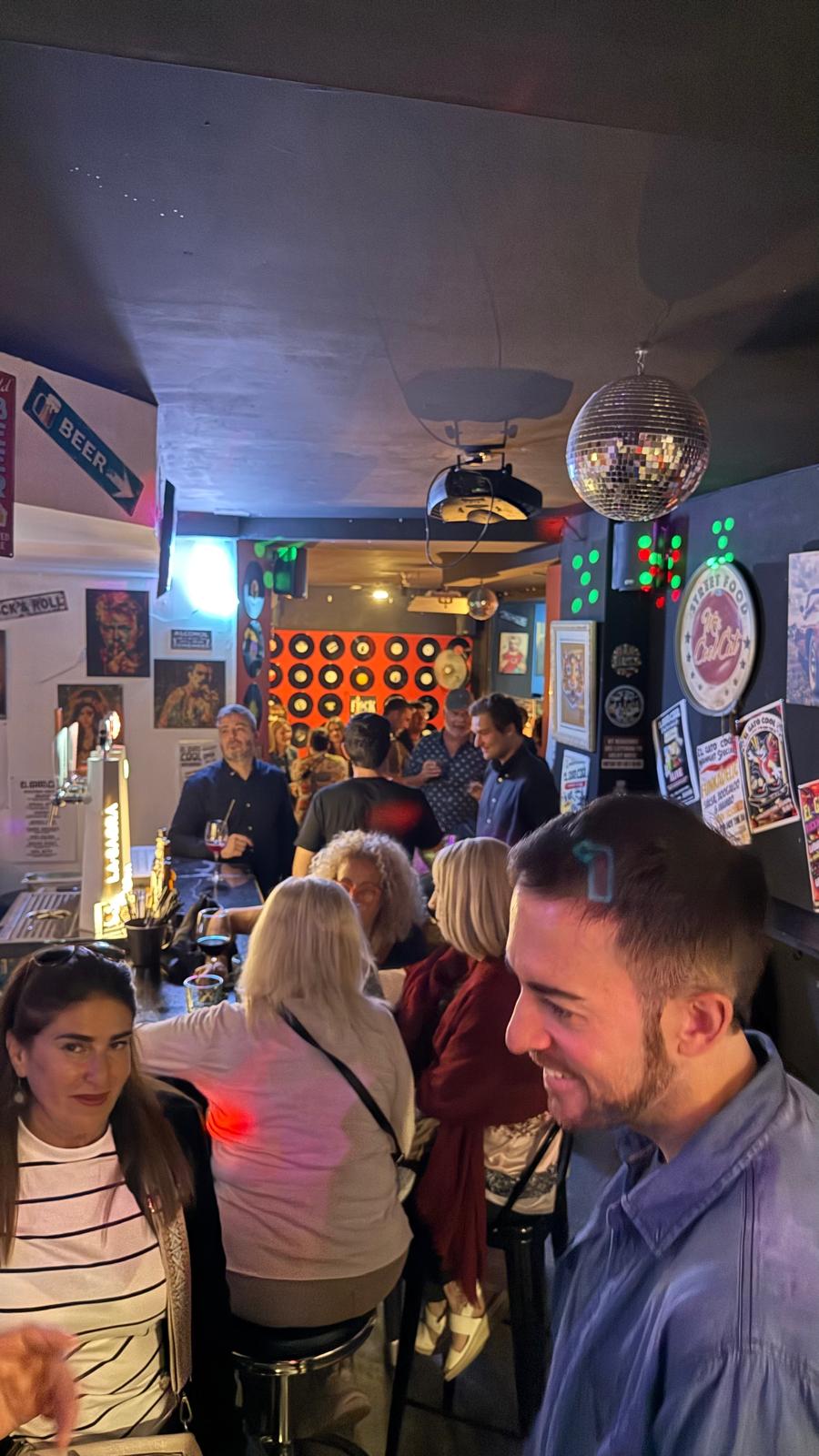 Gato Cool Interior 2